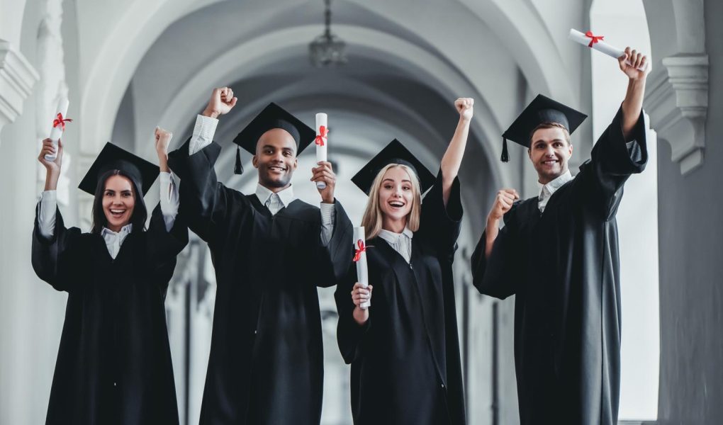 Scuole serali a Acireale