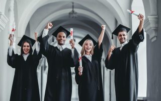Scuole serali a Acireale